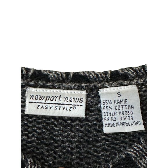 Newport News Gray Floral Embroidered Cropped Sweater S 3D Roses Missing One - Picture 3 of 8